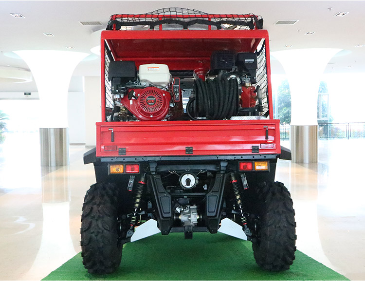 四轮摩托消防车